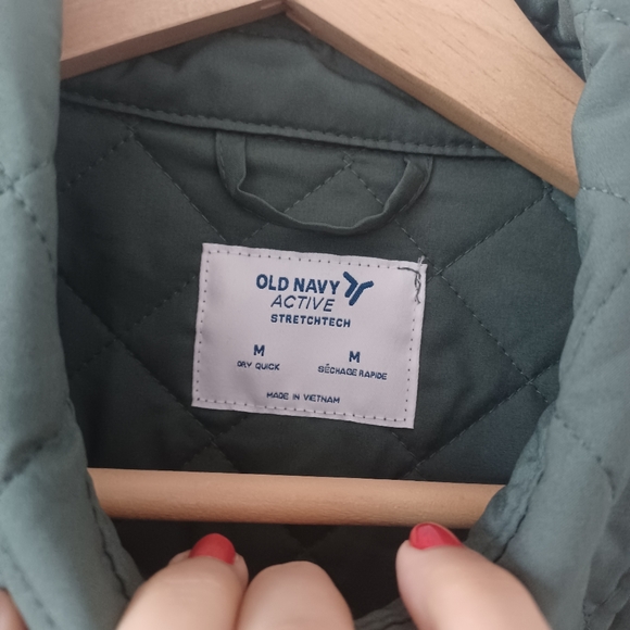 🆕️NWT Old Navy StretchTech Oversized Quilted Shacket - Picture 14 of 16